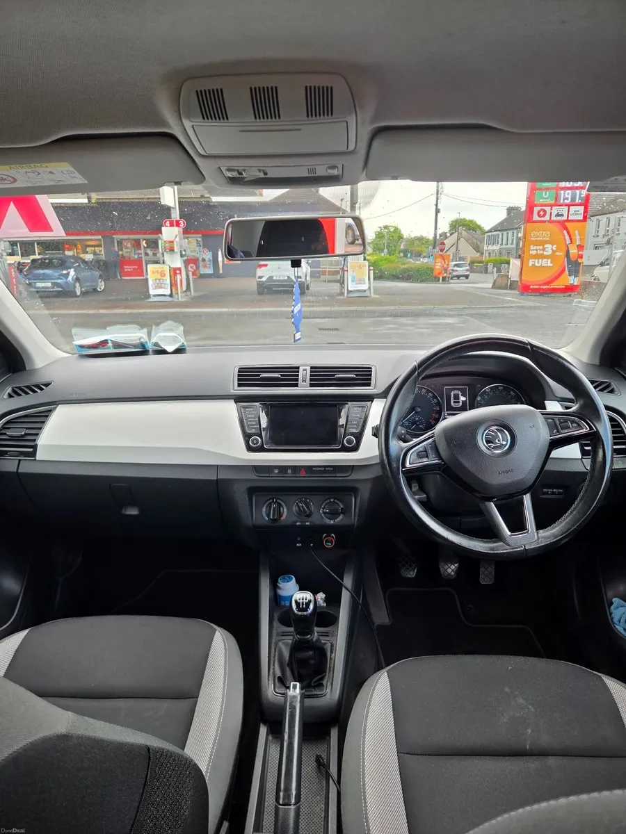 Skoda Fabia 2016 - Image 3