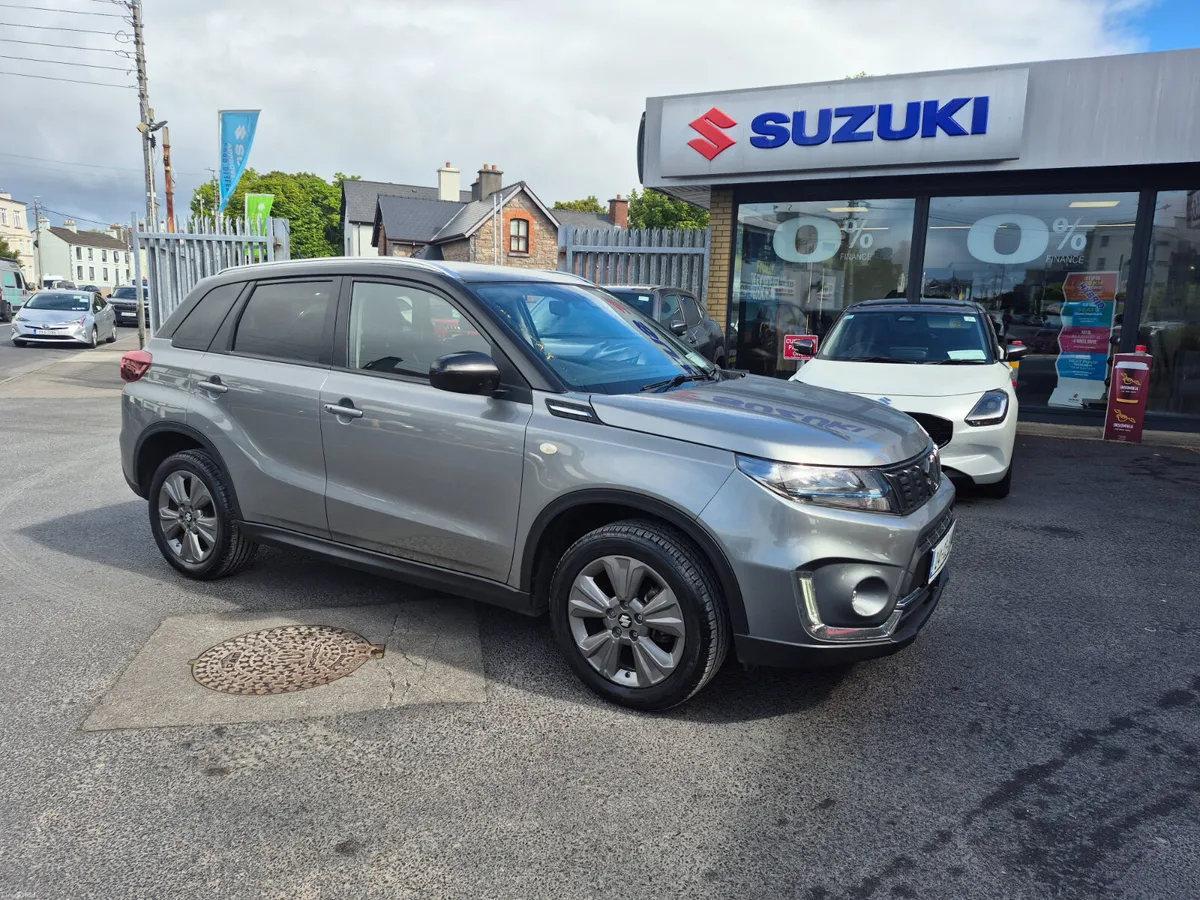 2024 Suzuki Vitara Hybrid Automatic - Image 2