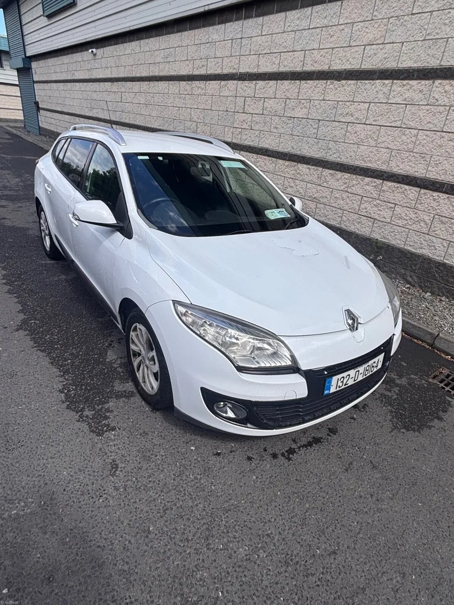 Renault Megane 2013 - Image 1