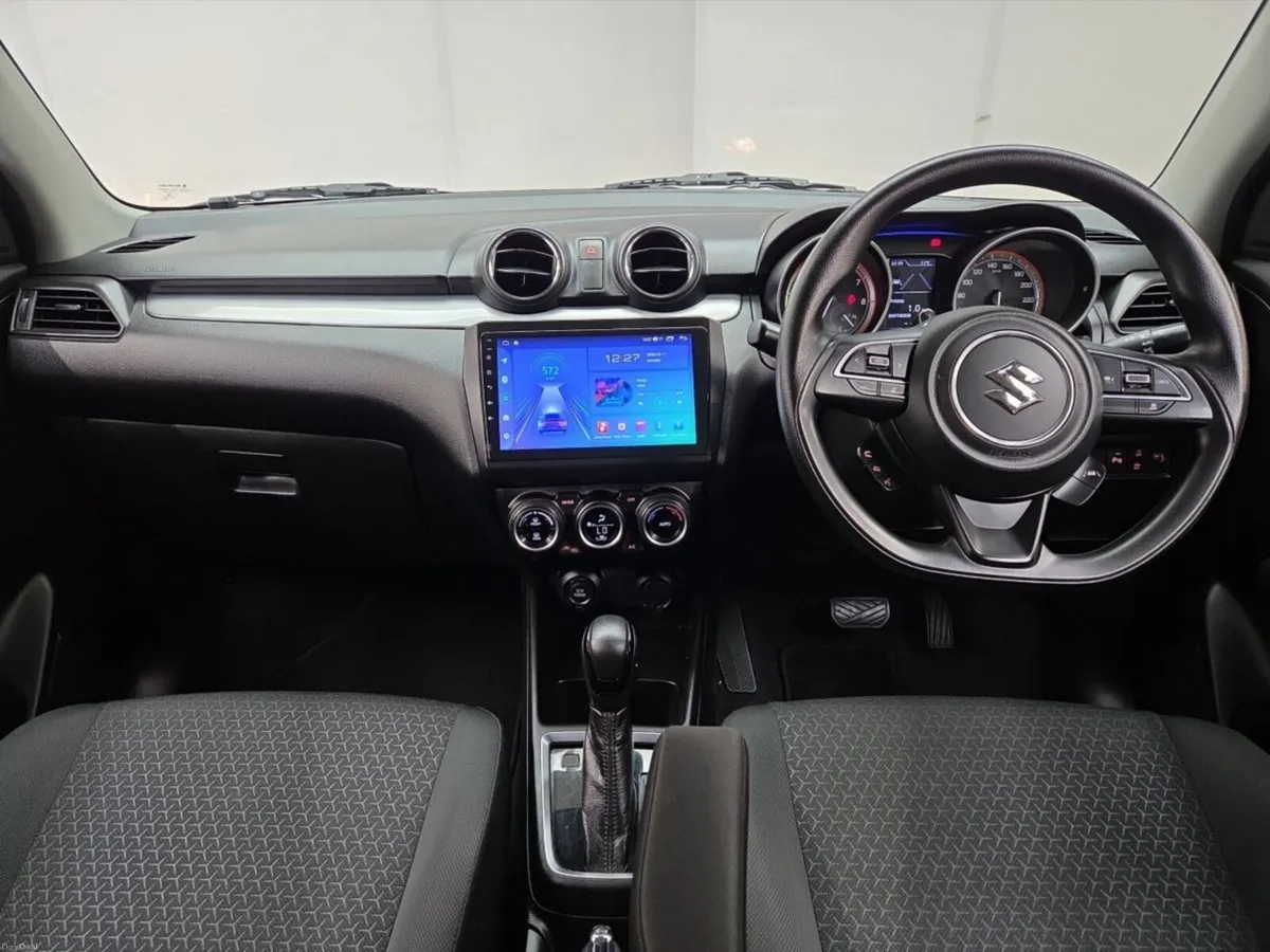 Suzuki Swift 1.2 XG AUTO - Image 4