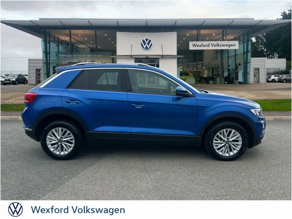 Volkswagen T-Roc DESIGN 2.0TDI 115HP MANUAL - Image 4