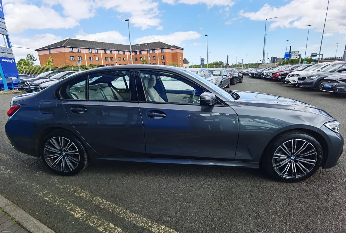 BMW 3 SERIES 330E M SPORT AUTOMATIC PHEV - Image 4