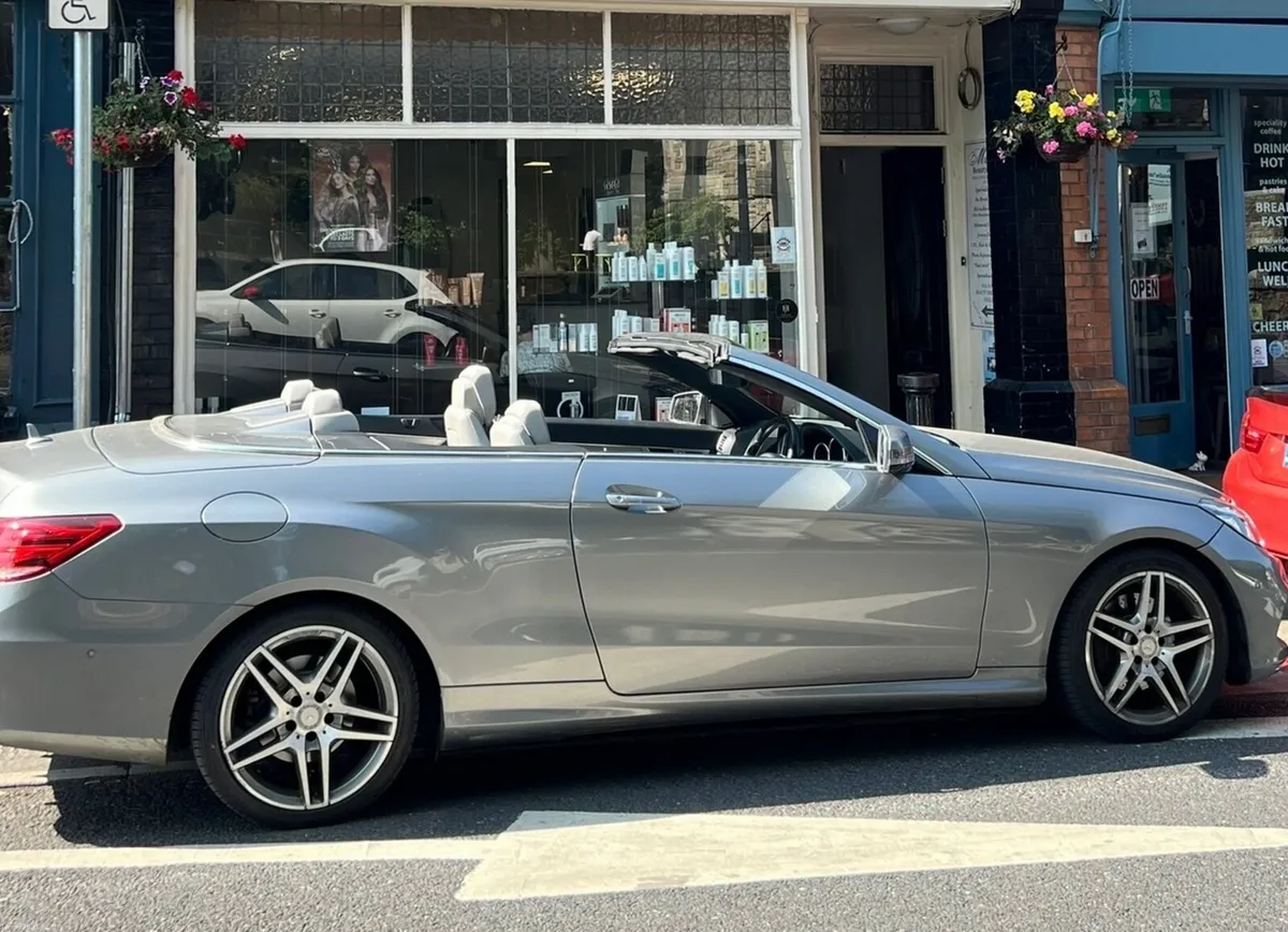 Mercedes-Benz E-Class AMG PEMIUM LINE - Image 2