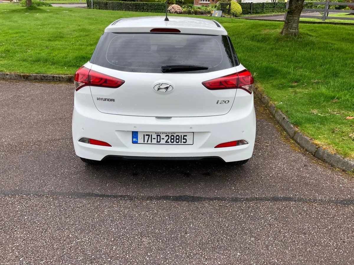 Hyundai i20 - Image 3
