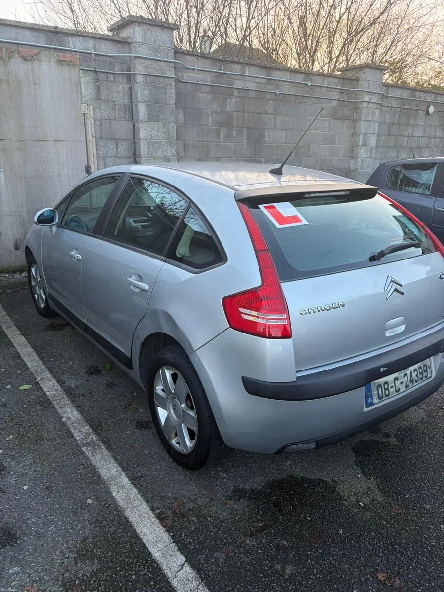 Car - Image 2