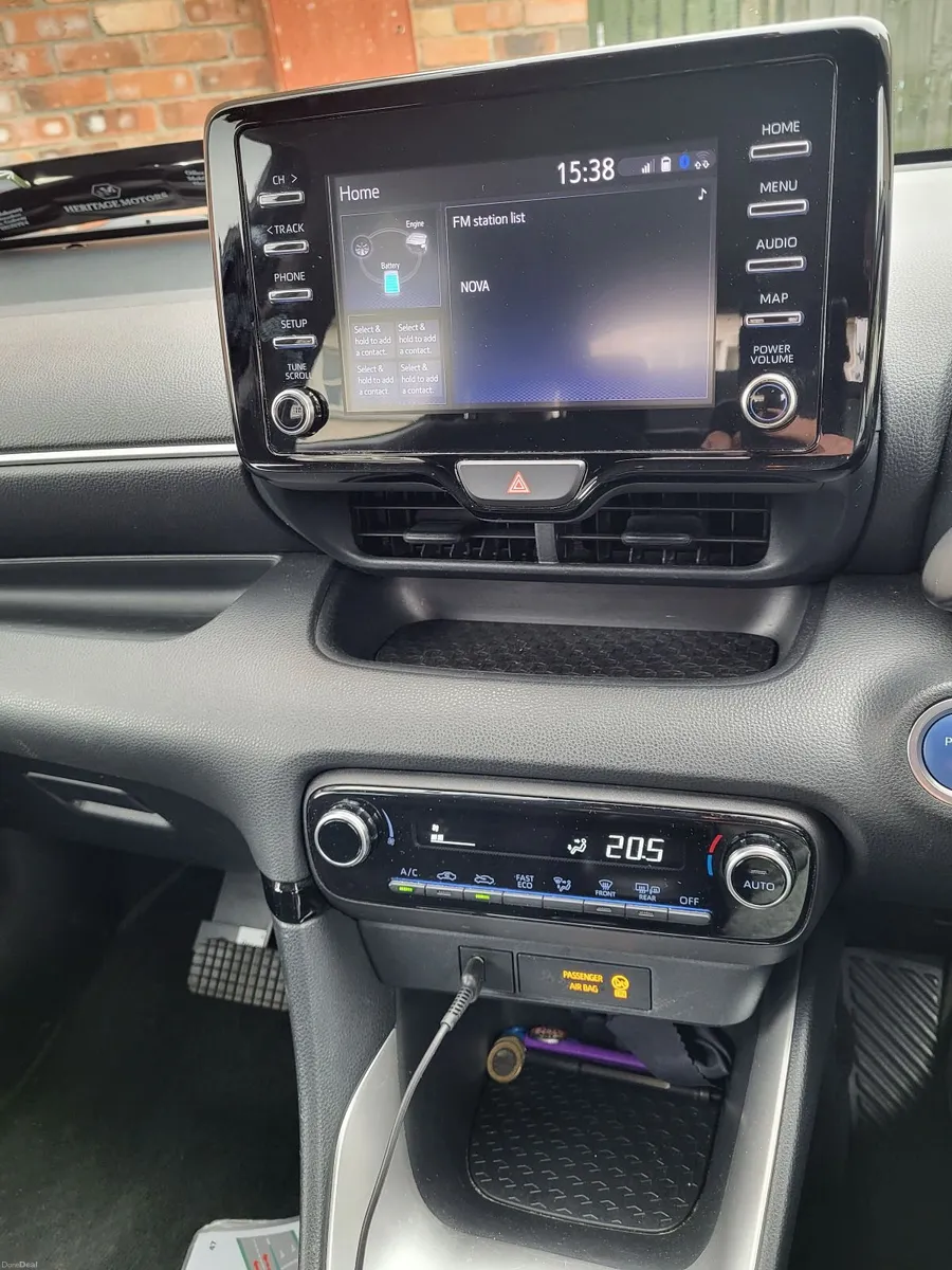 Toyota Yaris 2021 - Image 3