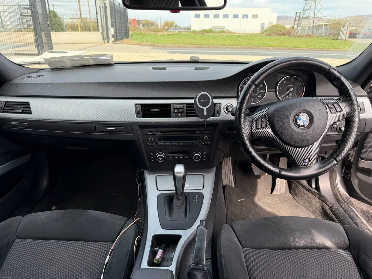BMW 318d 2009 M-Sport  - Automatic - Image 2