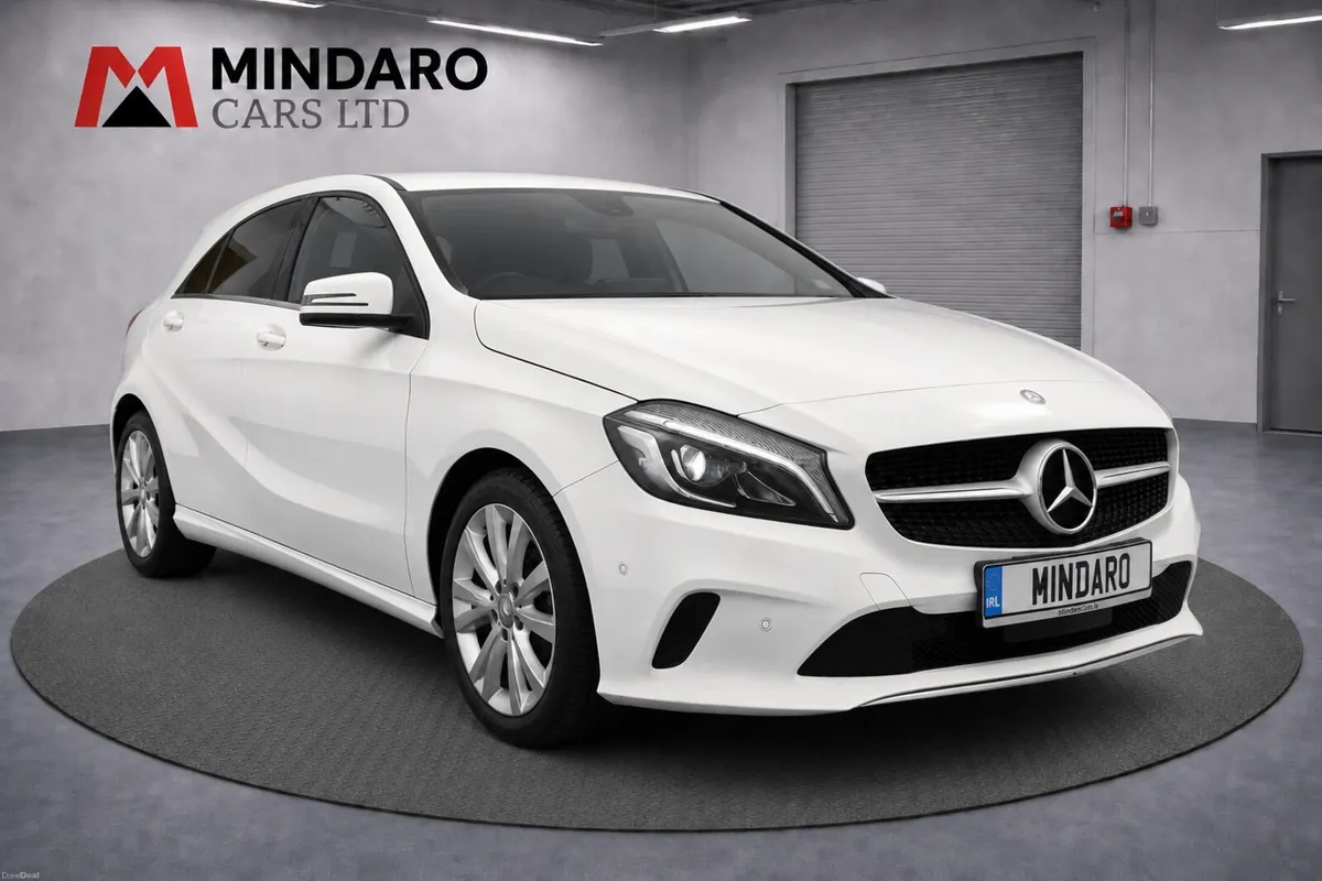 MERCEDES A180//AUTOMATIC//PETROL//LOW KMS - Image 1