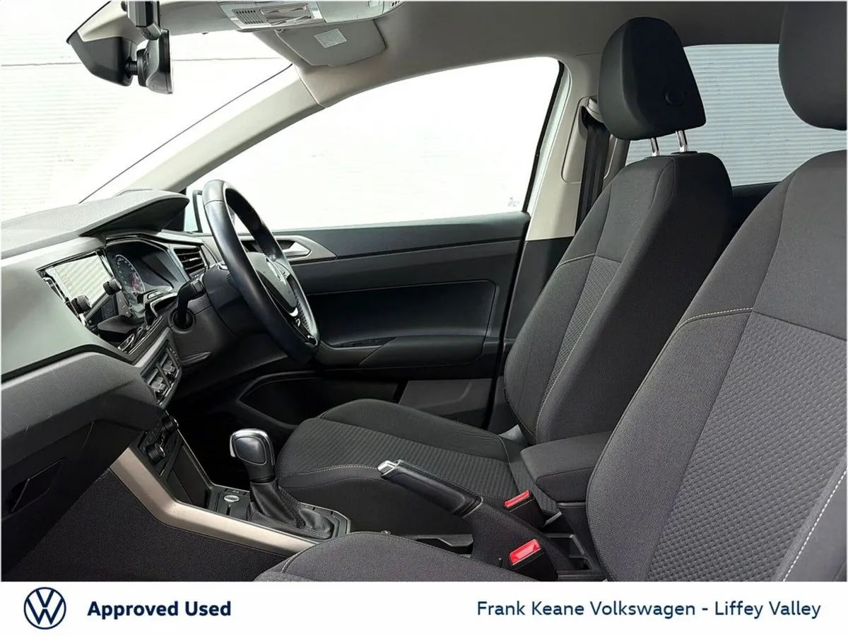 Volkswagen Polo COMFORTLINE AUTO 1.0TSI 80BHP *PUR - Image 4