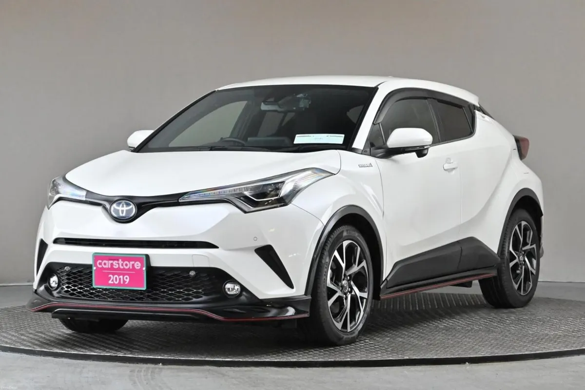 Toyota C-HR 1.8 HYBRID **BODY KIT**HALF LEATHER**9 - Image 3