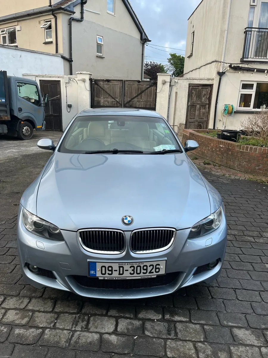 BMW 320d convertible M-Sport - Image 2