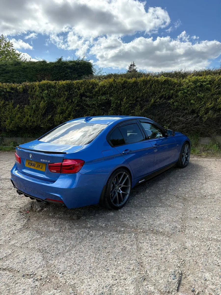 2018 BMW f30 320D - Image 3