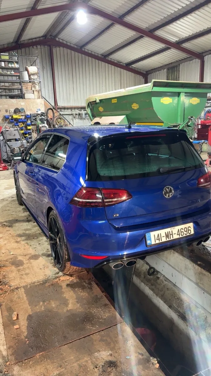 Volkswagen Golf r - Image 3