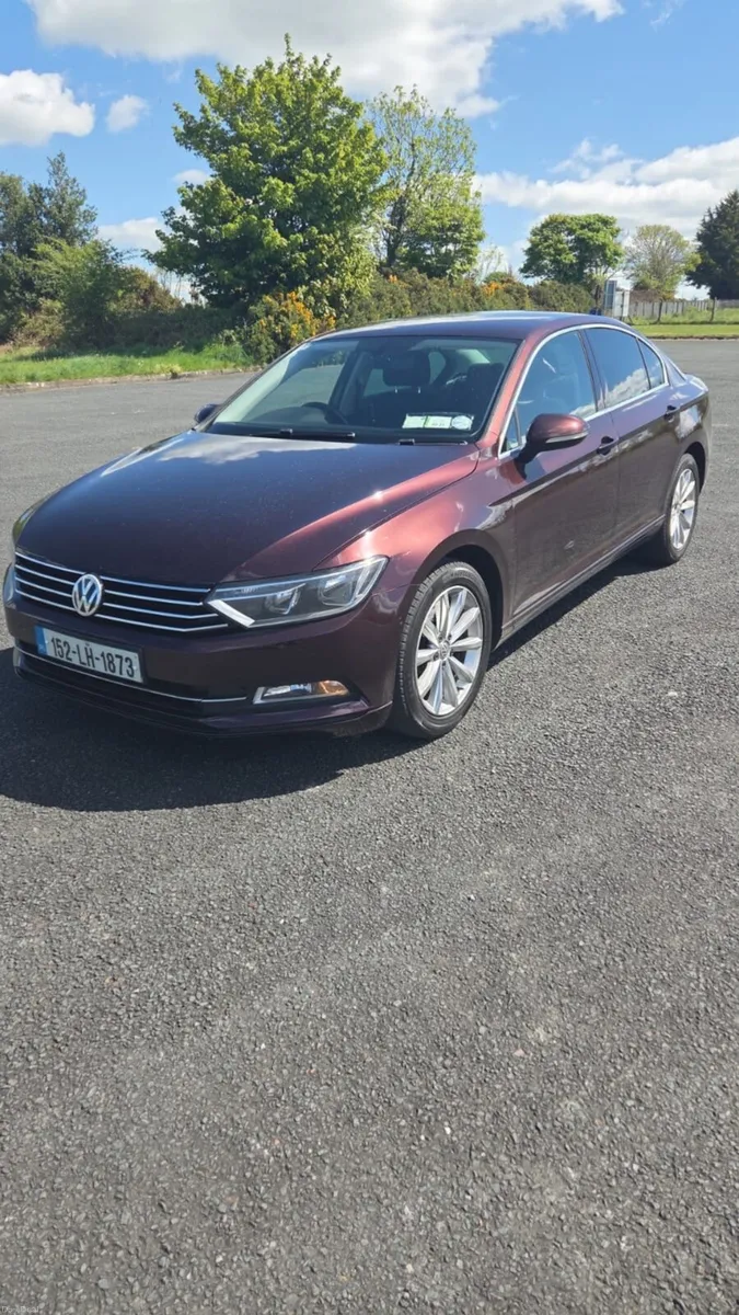 Volkswagen Passat 2015 - Image 1