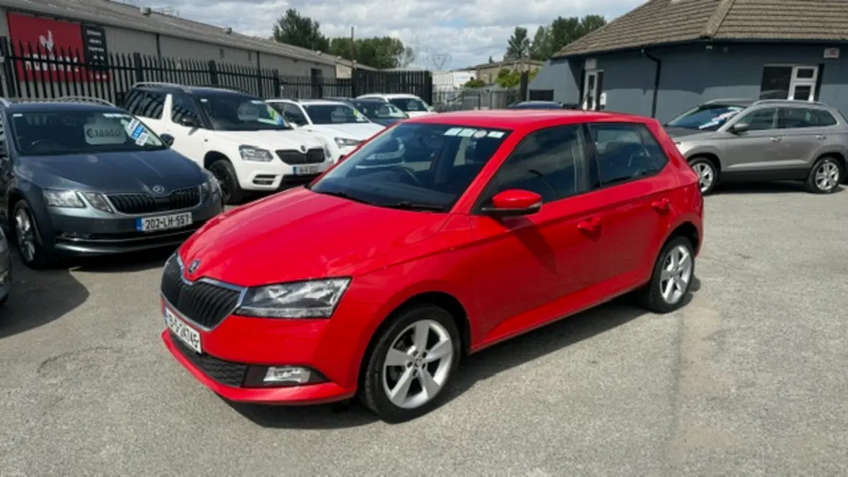 Skoda Fabia 2019 LOW MILEAGE STYLE 1.0 TSI 95BHP - Image 4