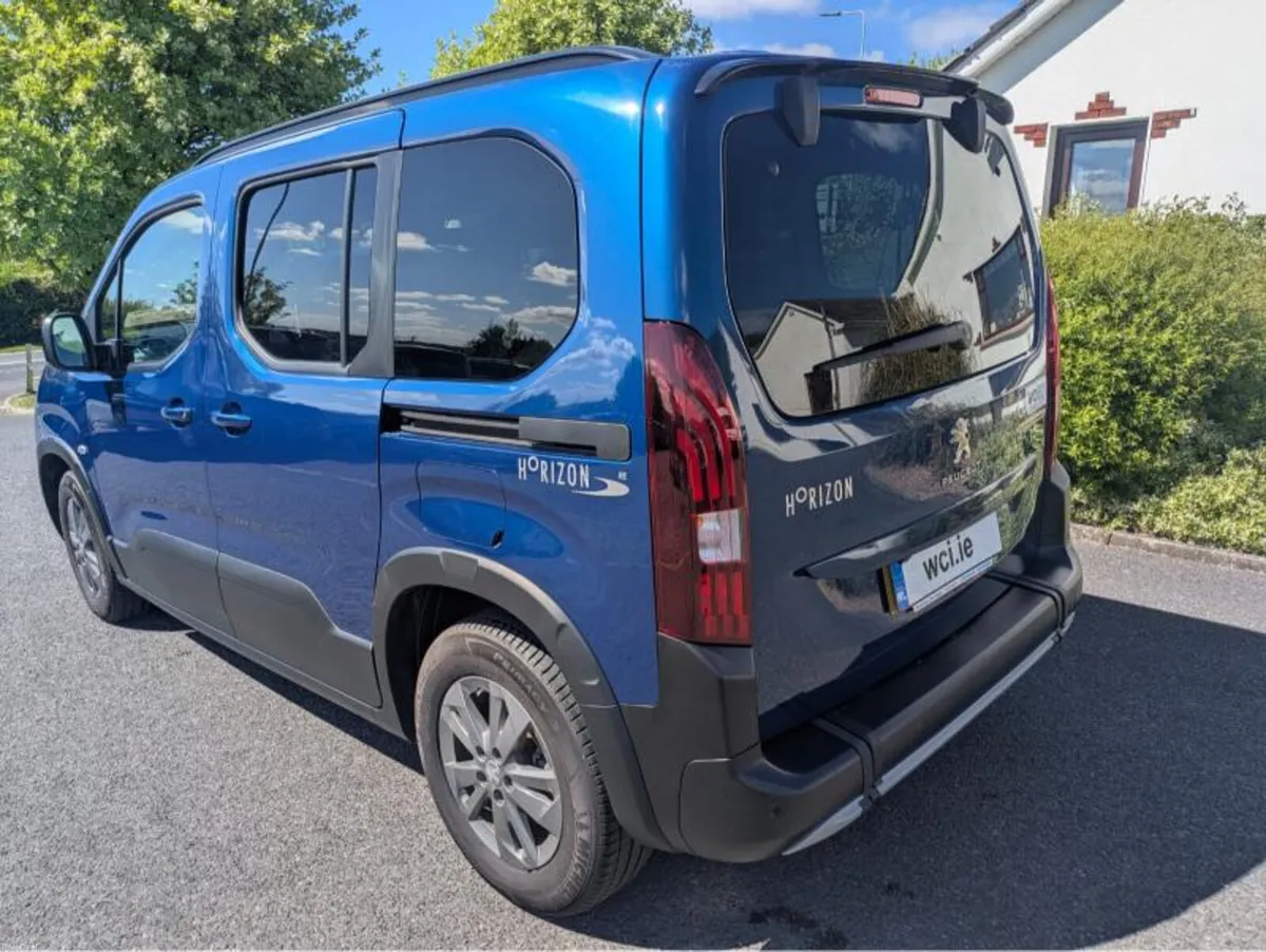 Wheelchair Accessible Vehicle - Peugeot Rifter - Image 4