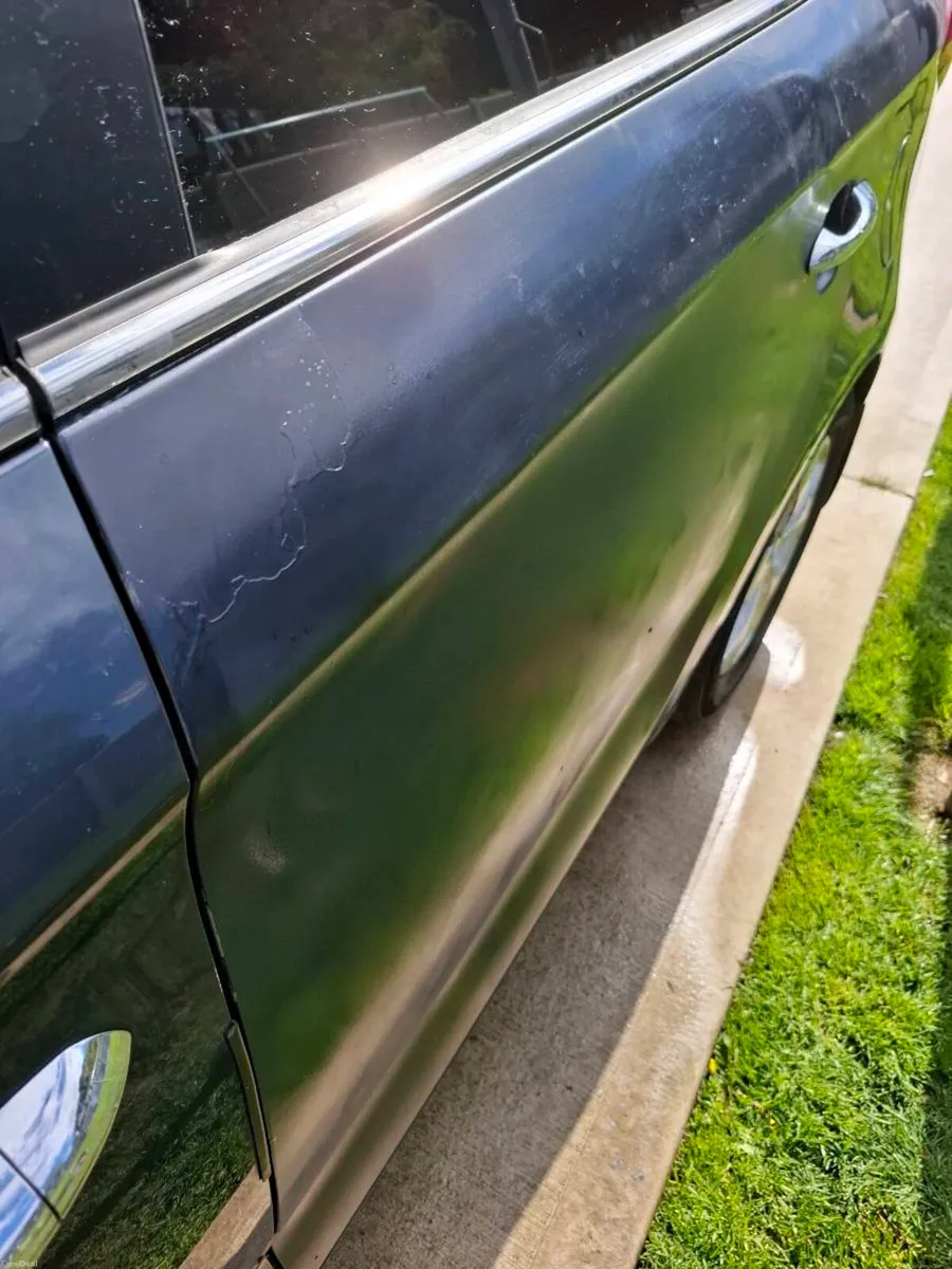 Kia Carens - Image 3
