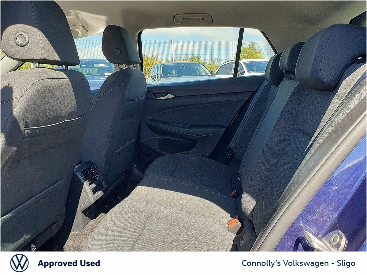 Volkswagen Golf LIFE 1.0TSI 110HP - Image 6
