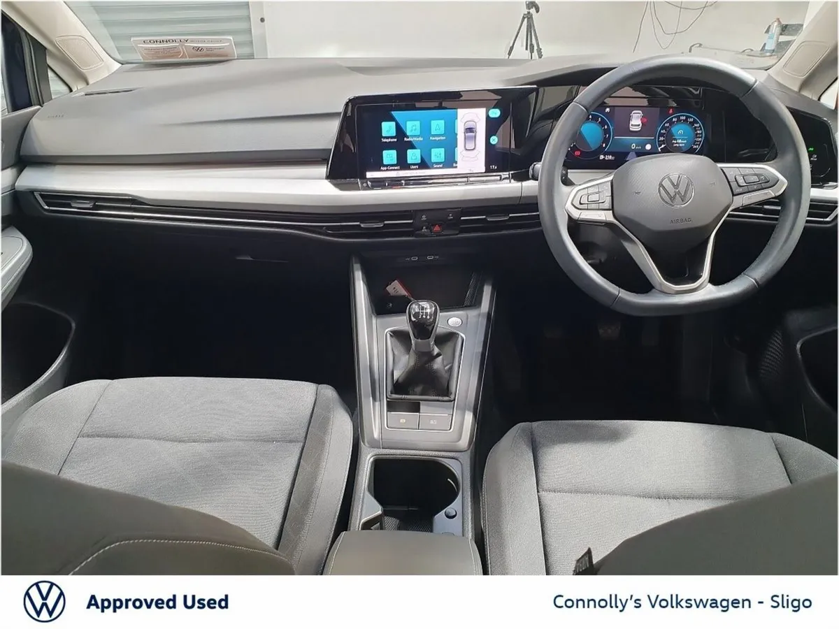 Volkswagen Golf LIFE 1.0TSI 110HP - Image 2