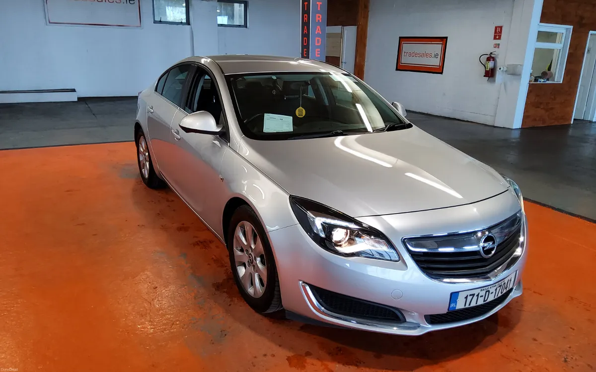 Opel Insignia 2017 - Image 1