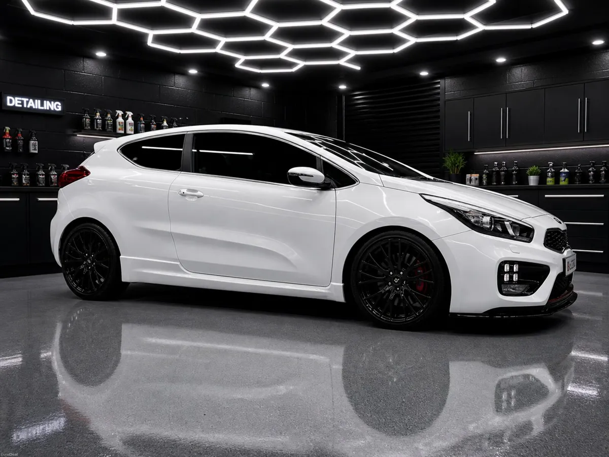 KIA CEED GT 1.6 TURBO GDI 230BHP - Image 3
