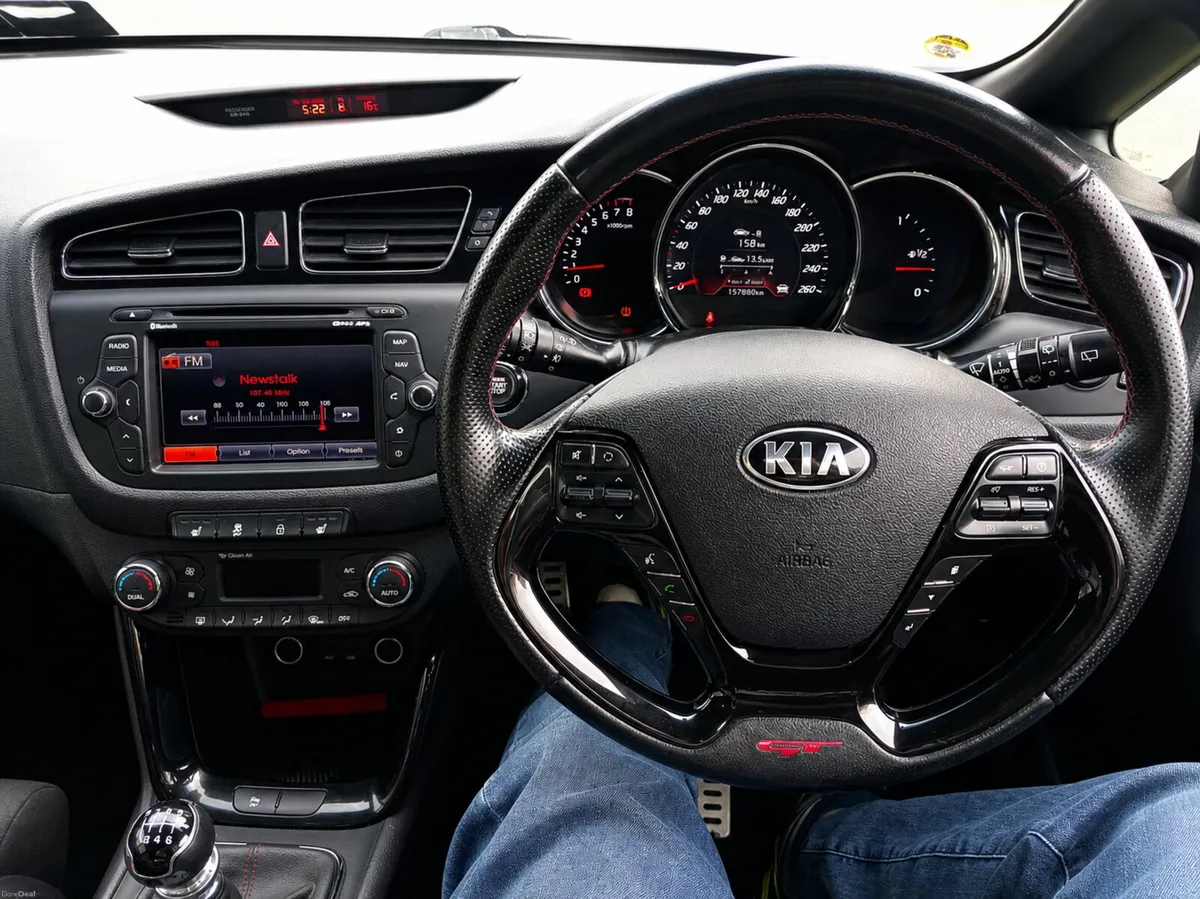 KIA CEED GT 1.6 TURBO GDI 230BHP - Image 4