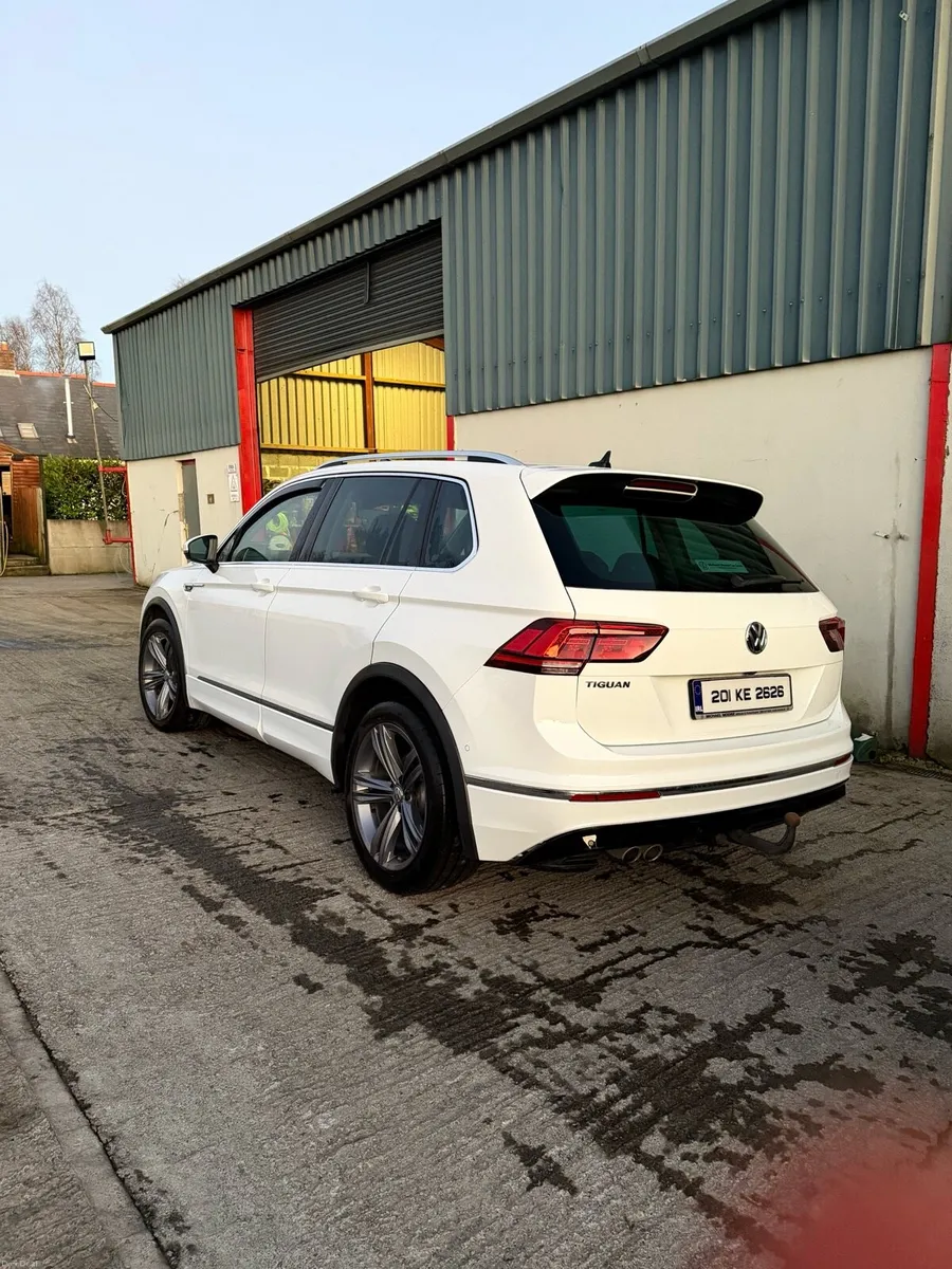 Volkswagen Tiguan - Image 2