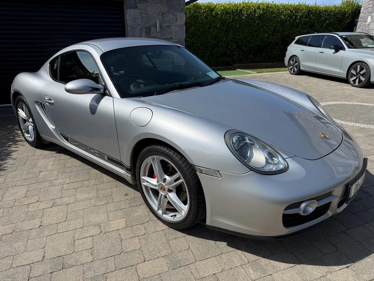 Porsche Cayman - Image 2