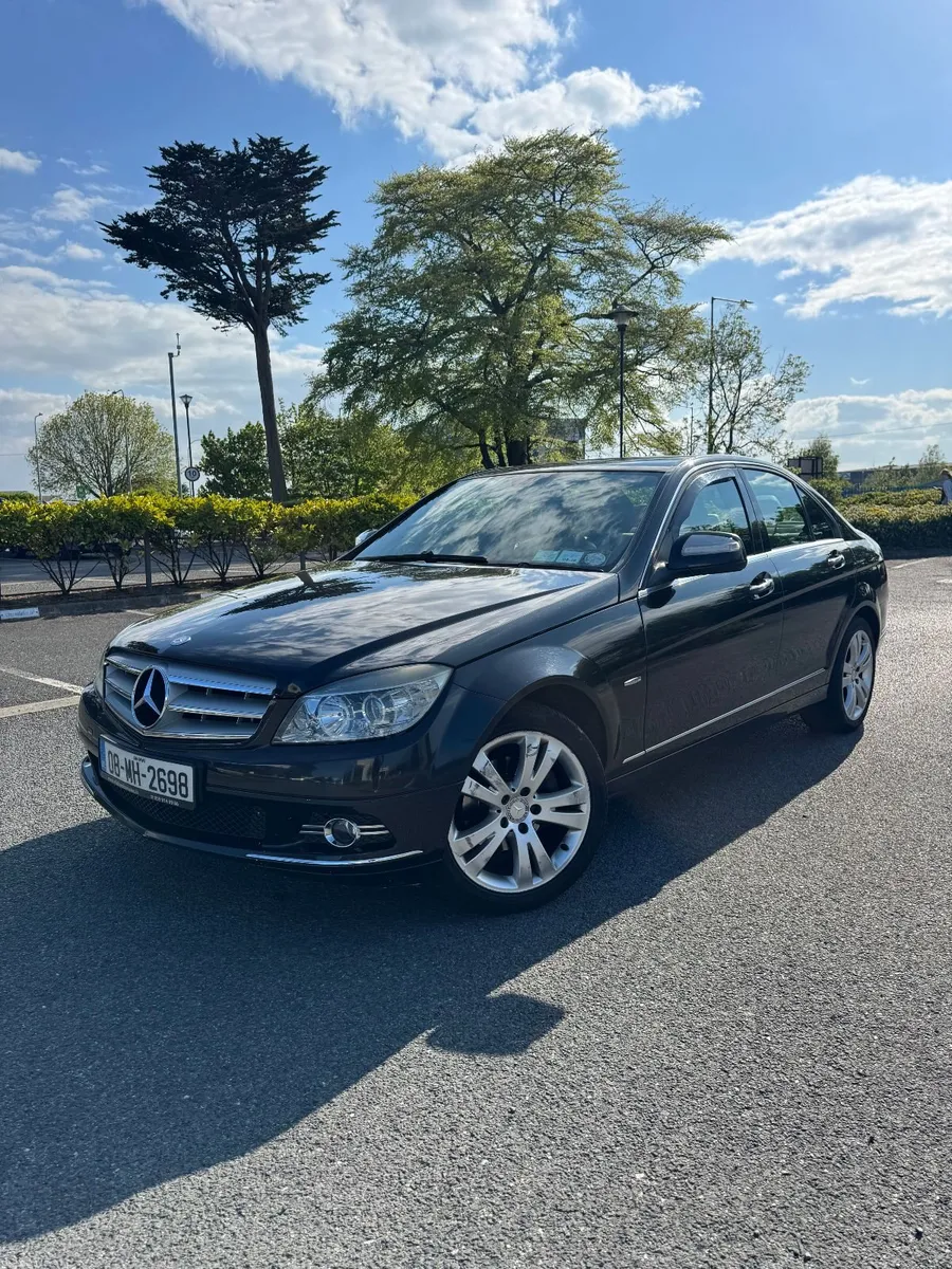 Mercedes-Benz C-Class 2008 - Image 1