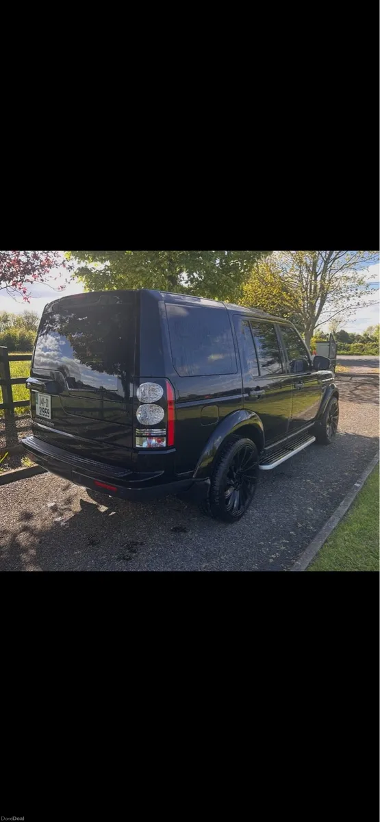 Landrover Discovery 4 3.0D Crew Cab - Image 4