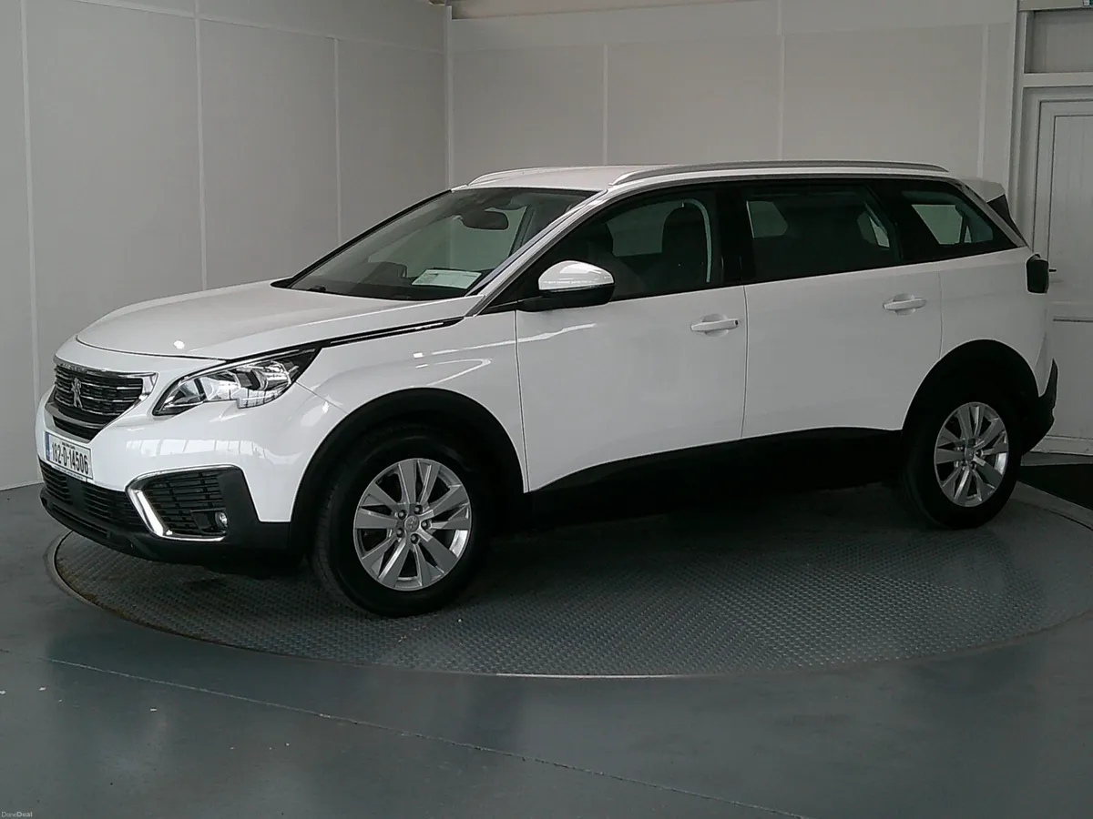 PEUGEOT 5008 2018 - Image 3