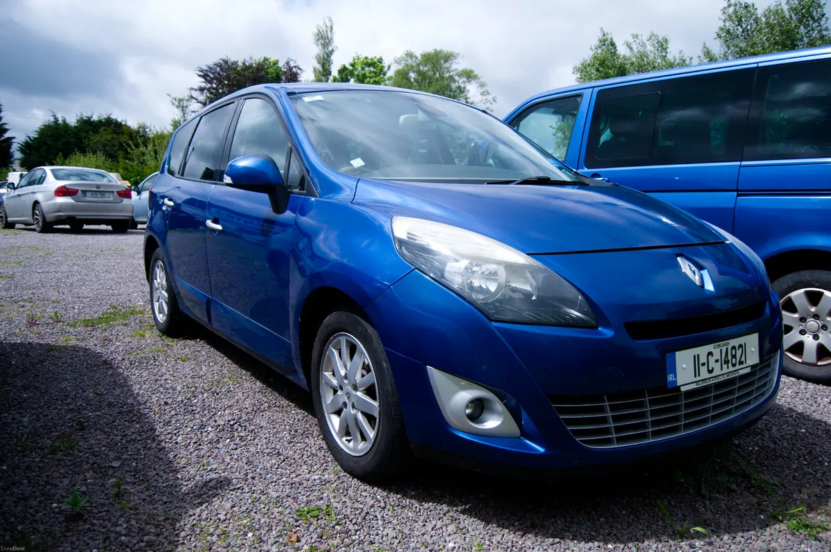 Renault Grand Scenic  DCI ECO2 ROYALE  7 seater - Image 2
