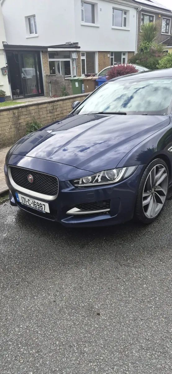 Jaguar XE 2017 - Image 3