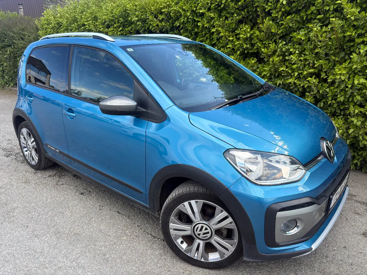 Volkswagen Cross up! 2017 AUTO HIGHLINE - Image 3