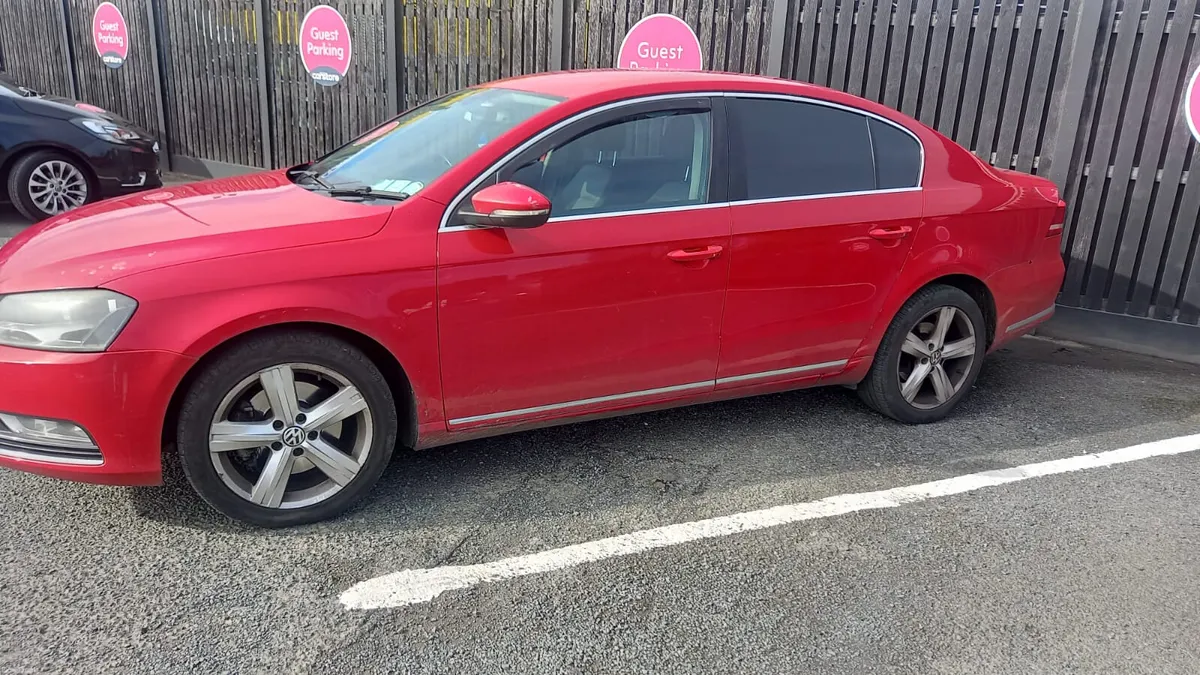 Lovely Volkswagen Passat 2012 - Image 2