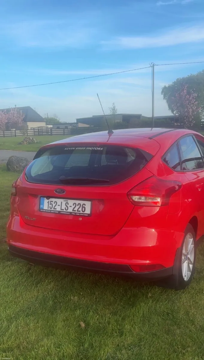 Ford Focus 2015 - Image 2