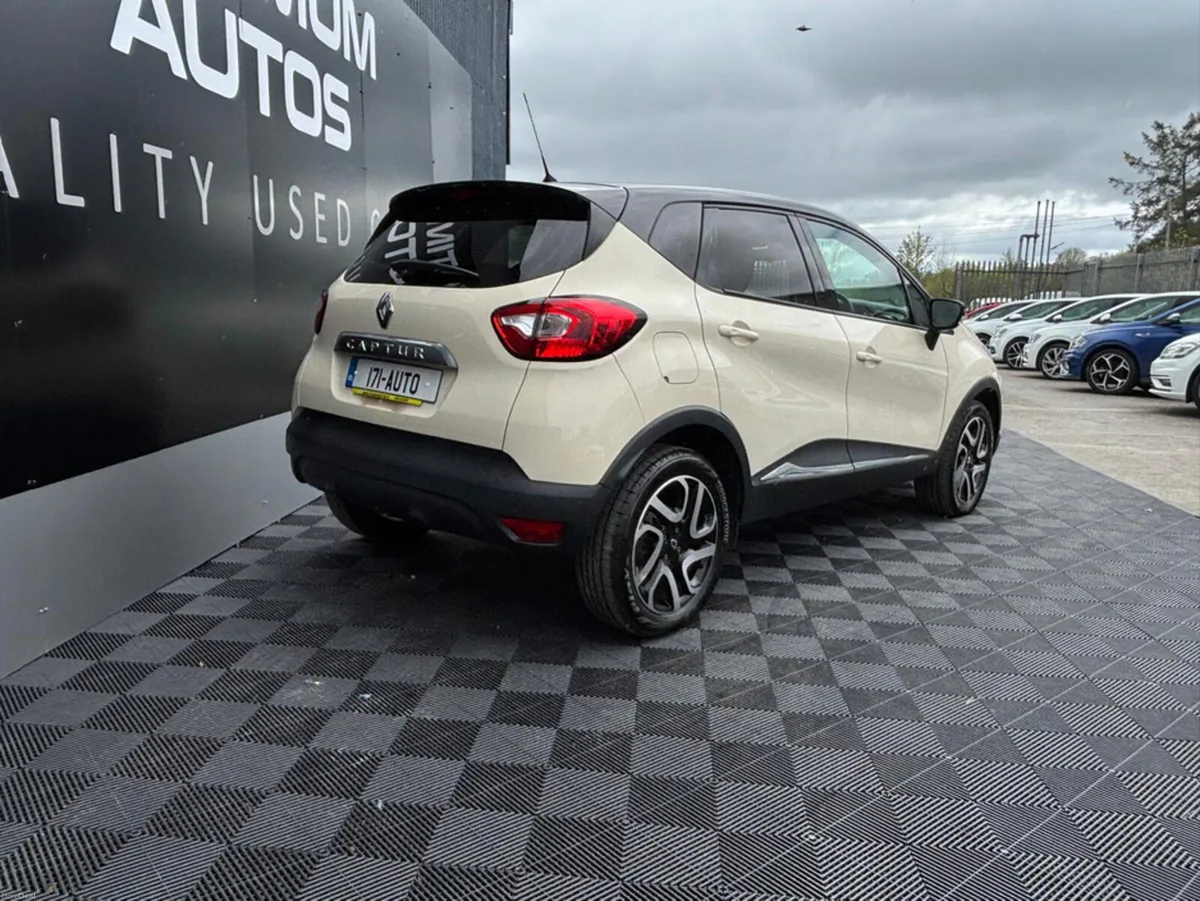 Renault Captur Renault Capture 1.2 petrol, auto, a - Image 2