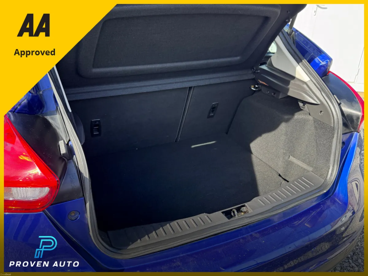 Ford Focus TITANIUM 1.5TDCI *1YEAR UNLIMITED MILEA - Image 5