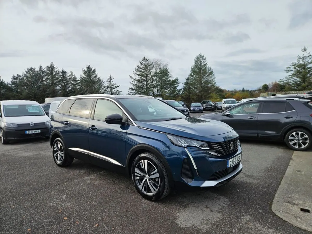 Peugeot 5008 FL Allure 1.5 Blue HDI 130 AUT - Image 1