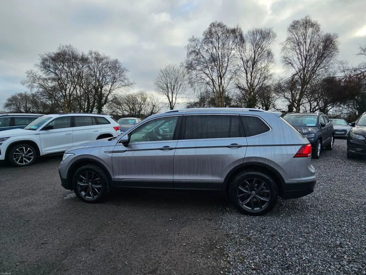 Volkswagen Tiguan Allspace A7 Life 2.0tdi M6F 150 - Image 4