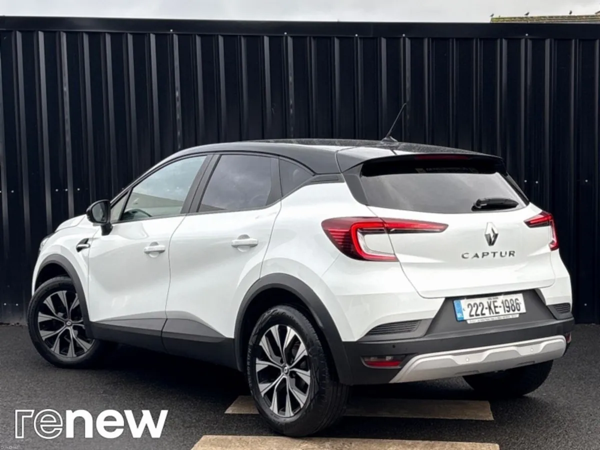 Renault Captur 1.0 TCe 90 DFull Limited - Image 2