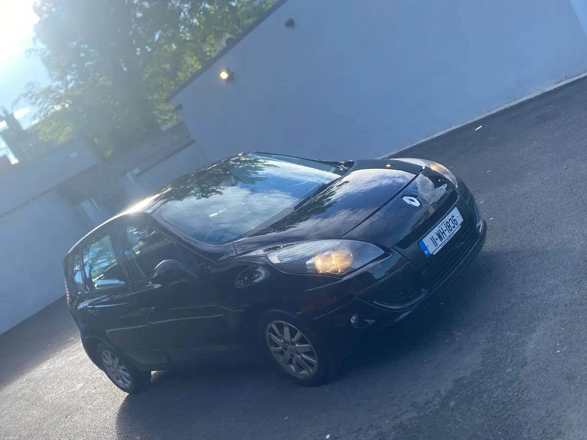 Renault scenic pedding - Image 1