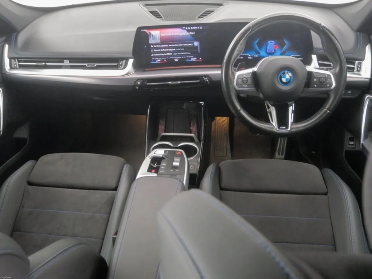 BMW iX1 xDrive30 M Sport - Image 4