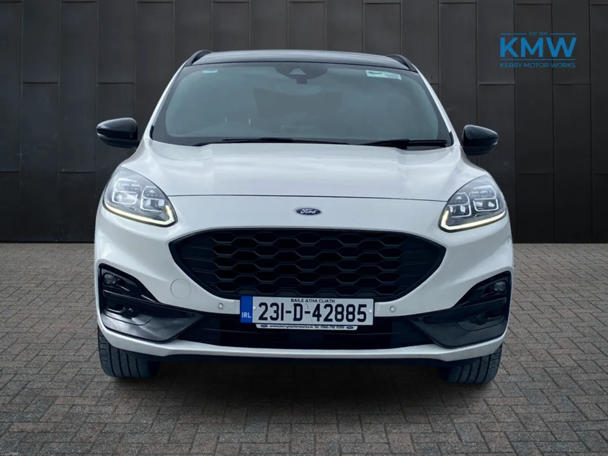 Ford Kuga PHEV ST-Line X Black Edition - Image 3