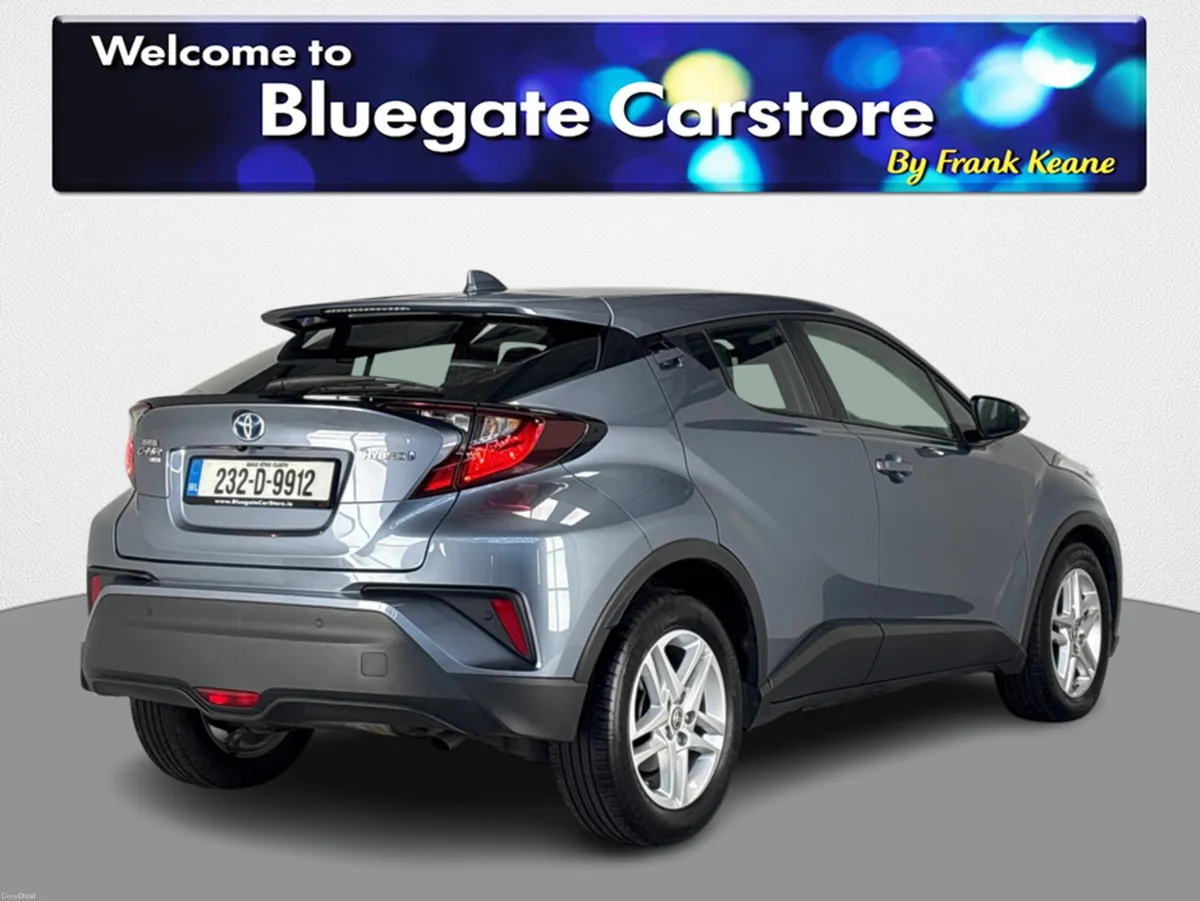 Toyota C-HR HYBRID LUNA**MULTIFUNCTIONAL STEERING - Image 4