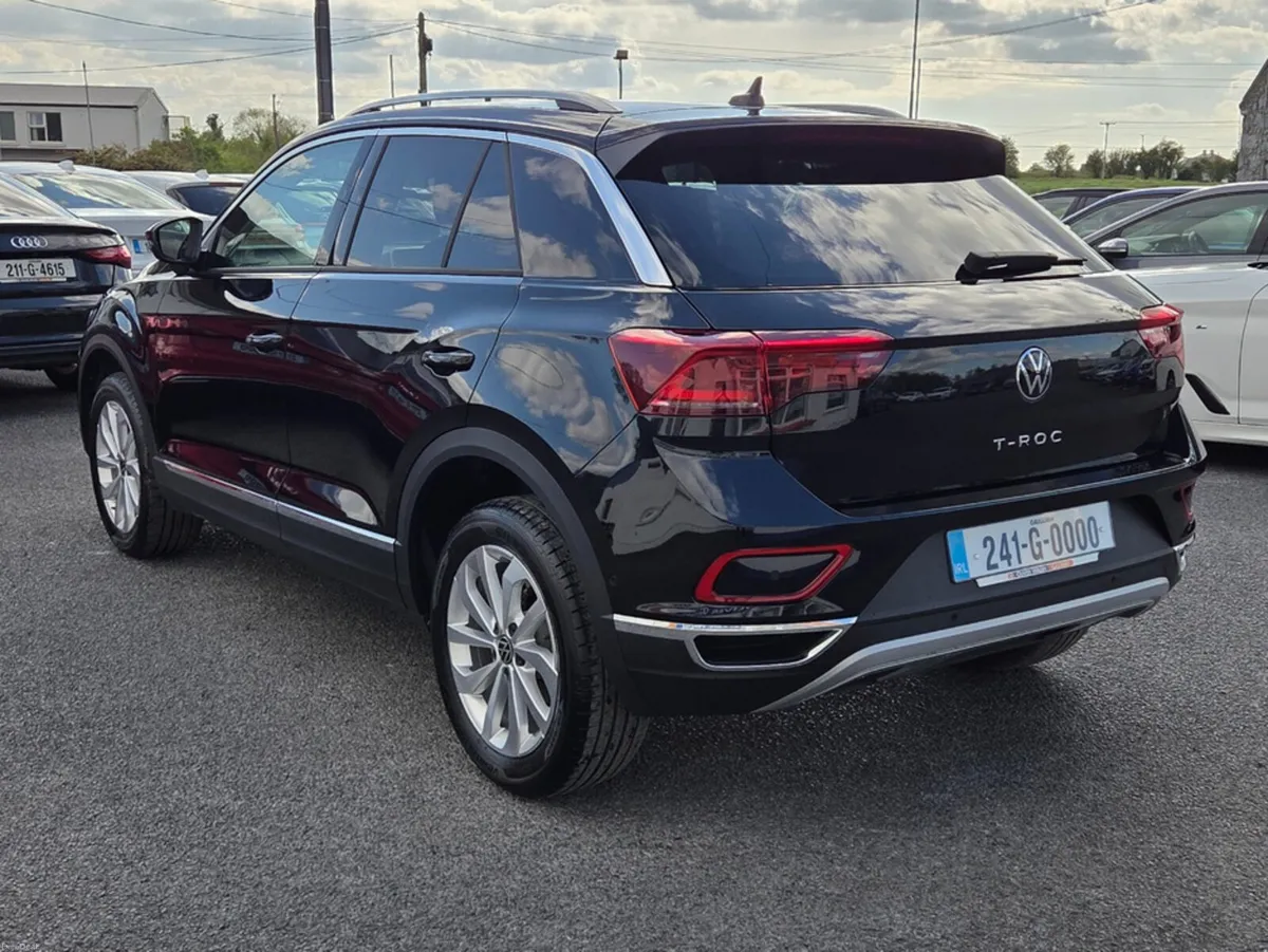 Volkswagen T-Roc 2.0 Diesel Style auto Only 3k kms - Image 6
