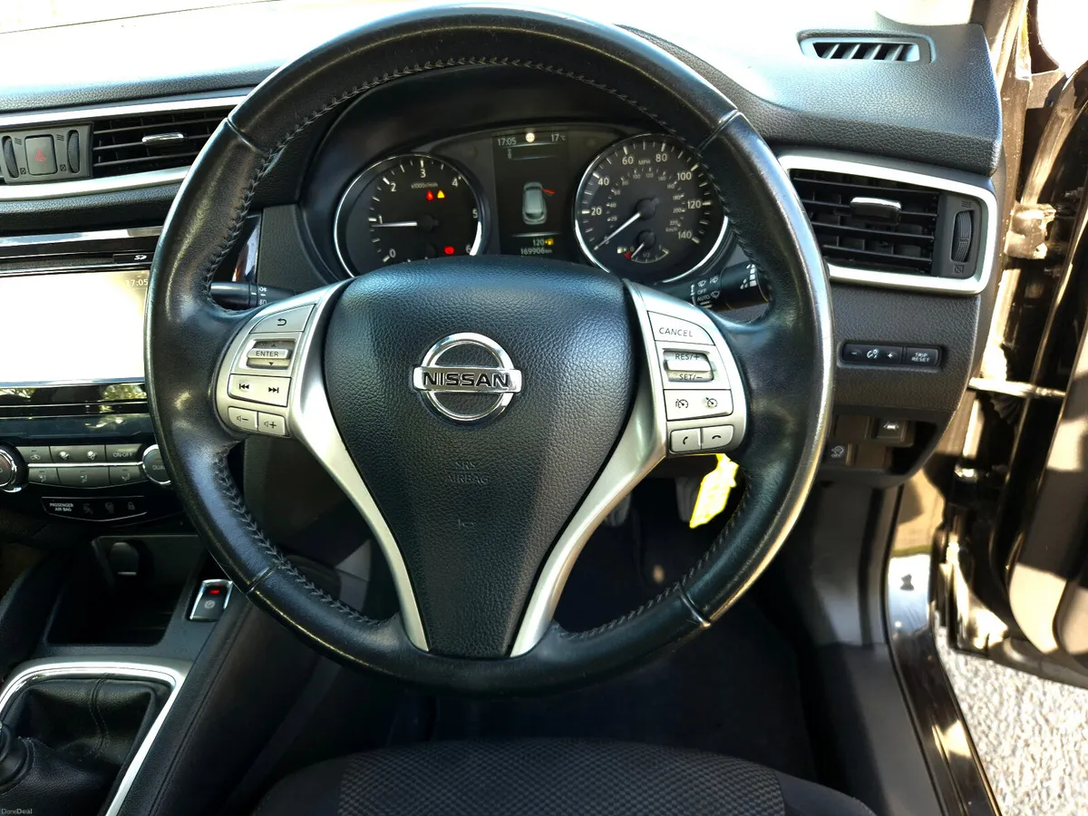 2017 Nissan Qashqai  1.5 DCI ACENTA - Image 5