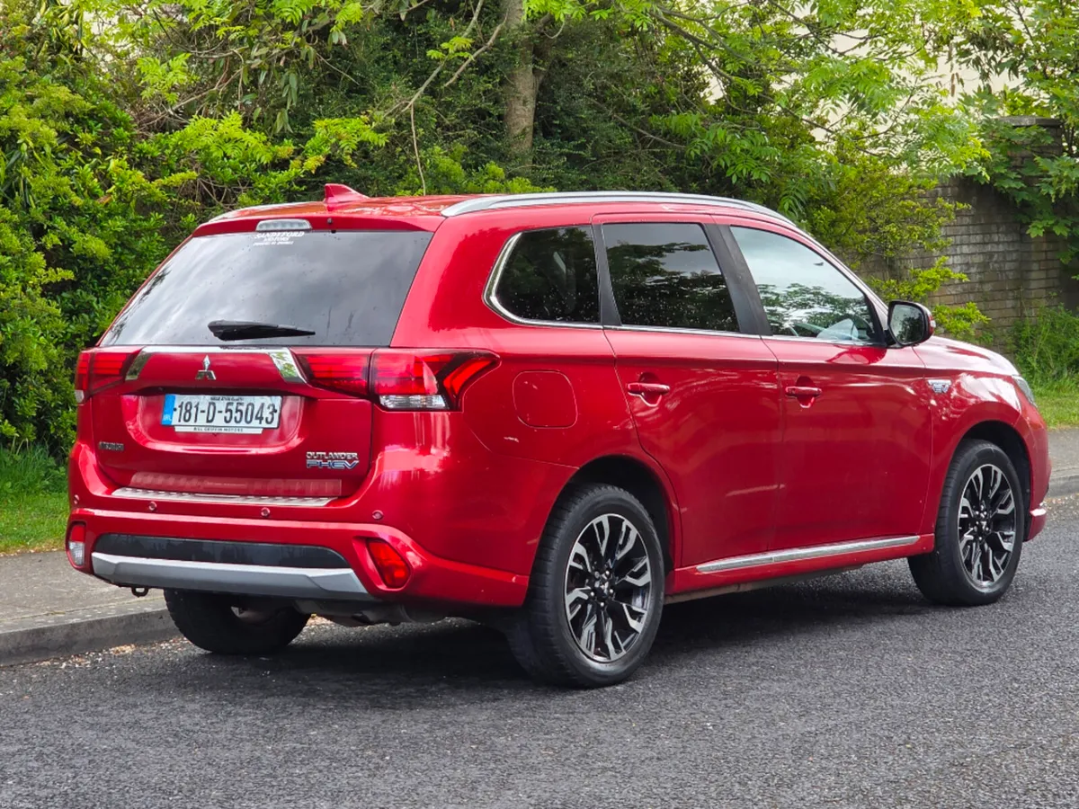 Mitsubishi Outlander 2.0 4HS Phev 200BHP 5DR Auto - Image 3