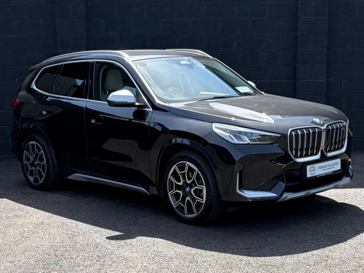 BMW iX1 XDRIVE30 IX1 5DR Auto - Image 1