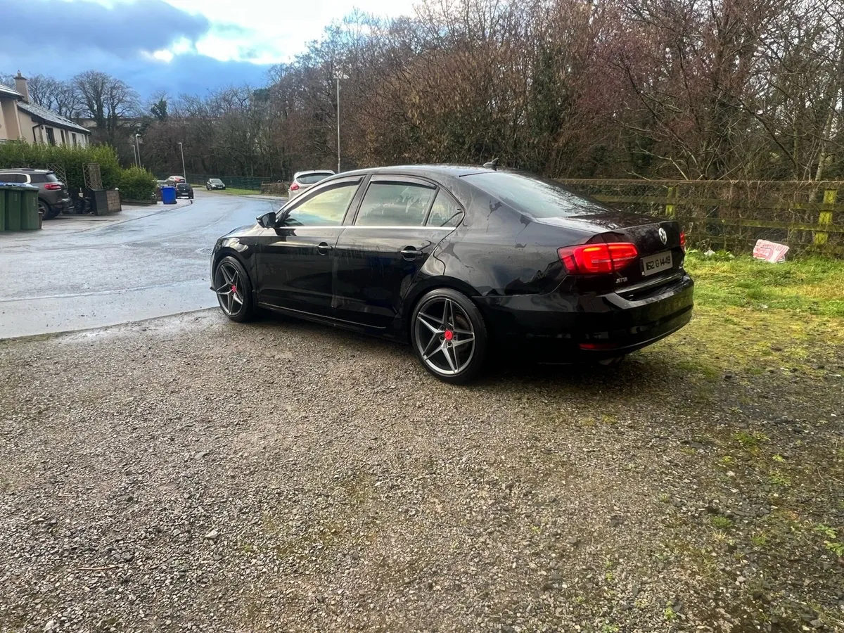 Volkswagen Jetta(15 months nct+3 months tax) - Image 3